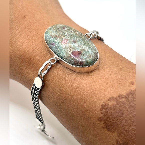 Ruby Fuschite Bracelet - Picture 2 of 4